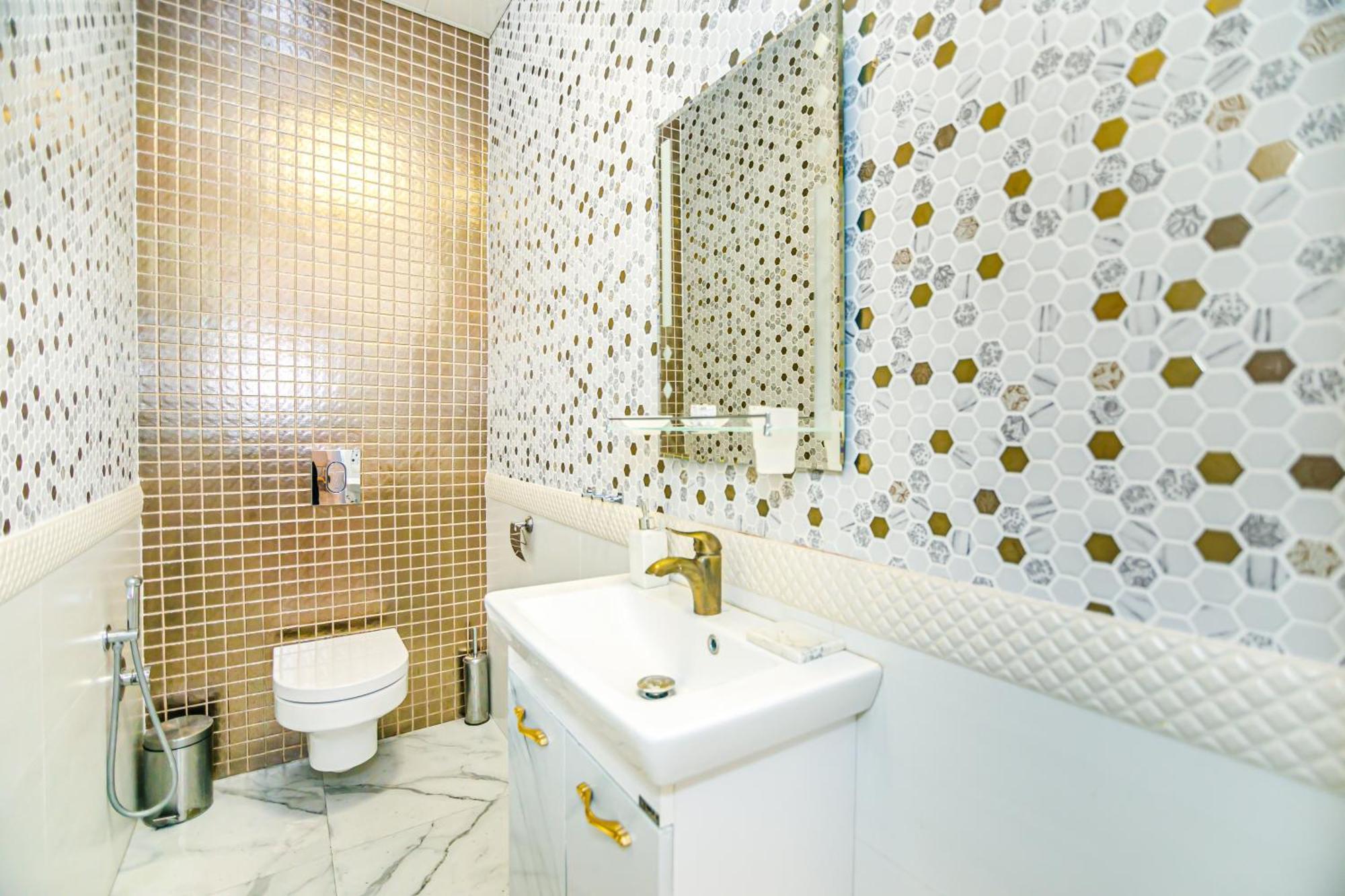 Luxury Sea View 33 *