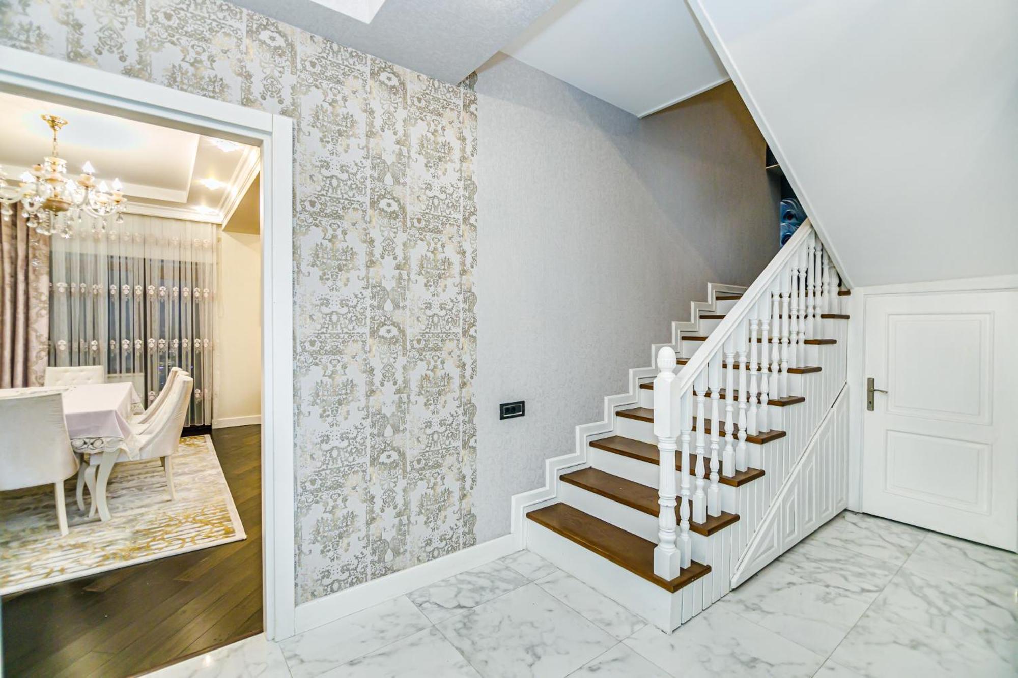 Luxury Sea View 33 Apartment